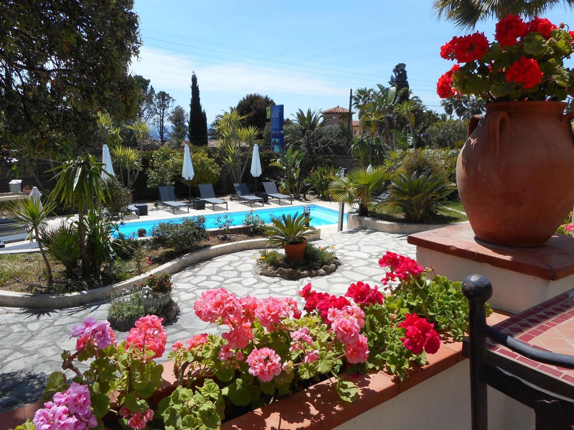 Hotel La Quietude Les Issambres Exteriér fotografie